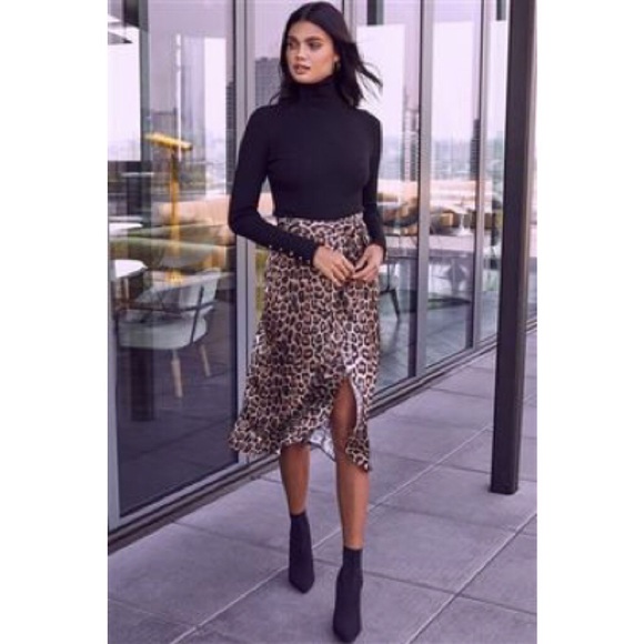 wrap skirt leopard